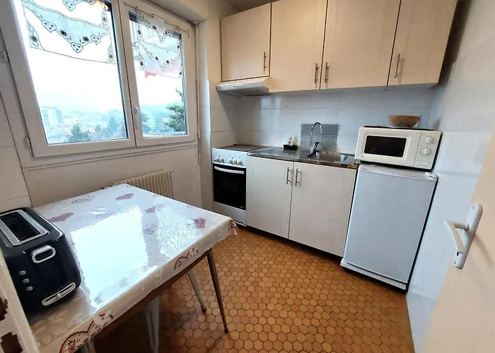 Montcalm D - Mignon Logement, Tres Agreable Avec Piscine, Tennis ! Mae-6794 アパート